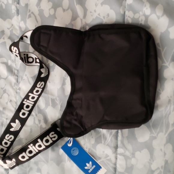 NEW Adidas Sling Black - Picture 2 of 7